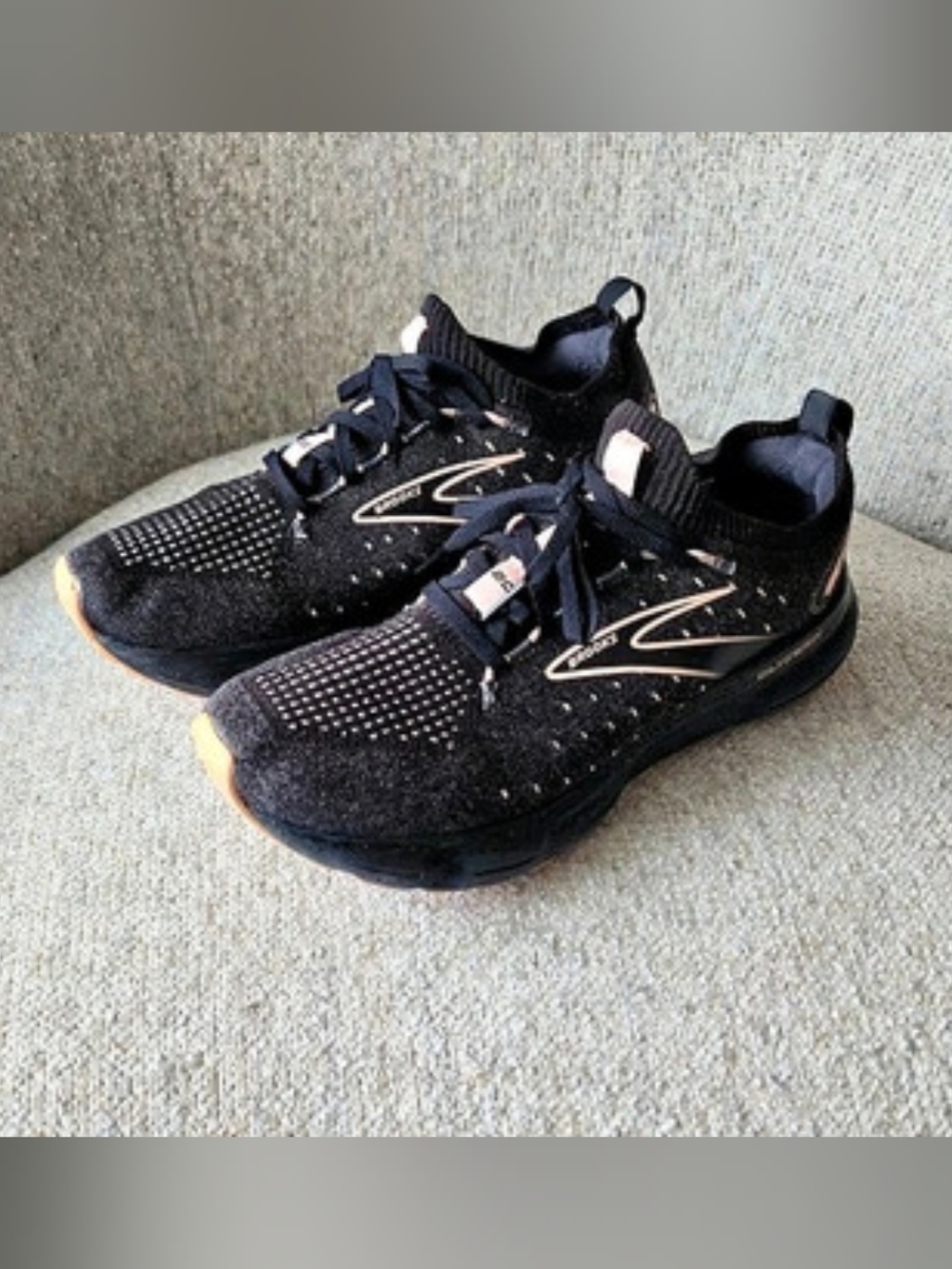 Brooks Glycerin 2.0 GTS StealthFit Athletic Shoes Black & Pink US 9.5 B